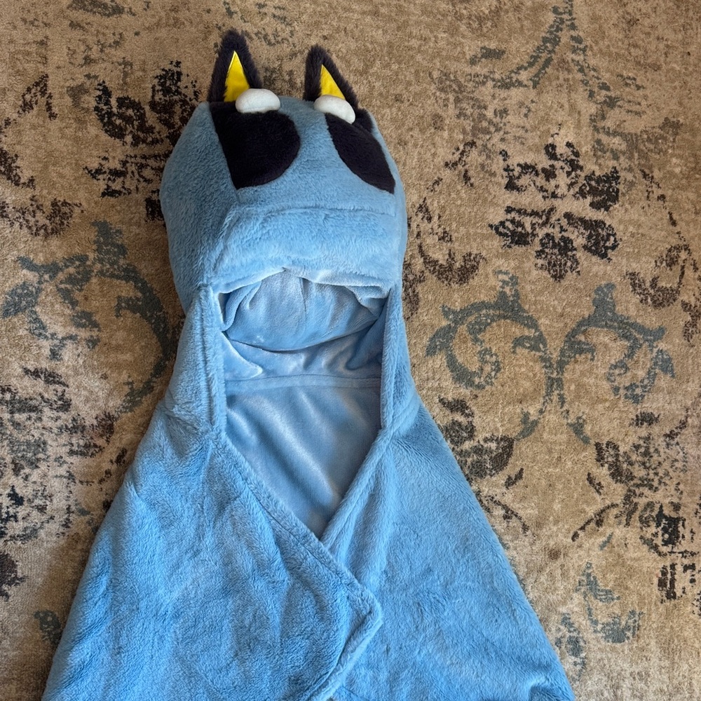 Blue Cat Hooded Blanket